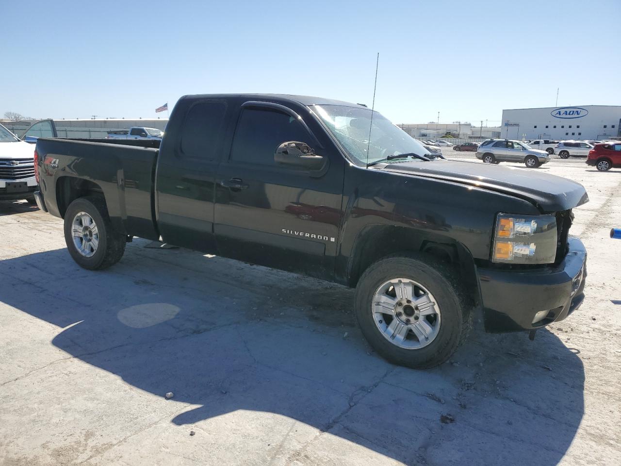 2008 Chevrolet Silverado - Image 4