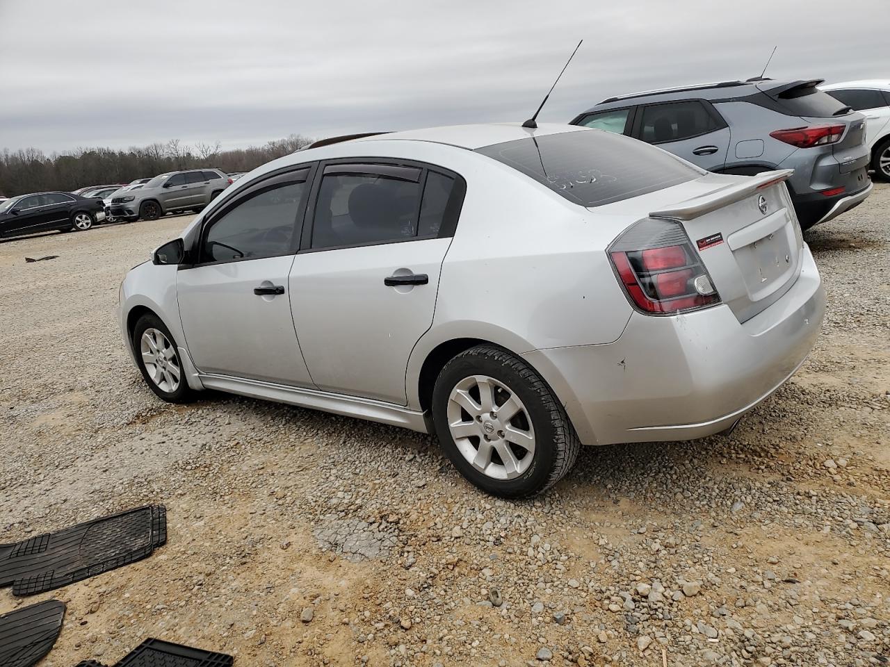 2012 Nissan Sentra - Image 2