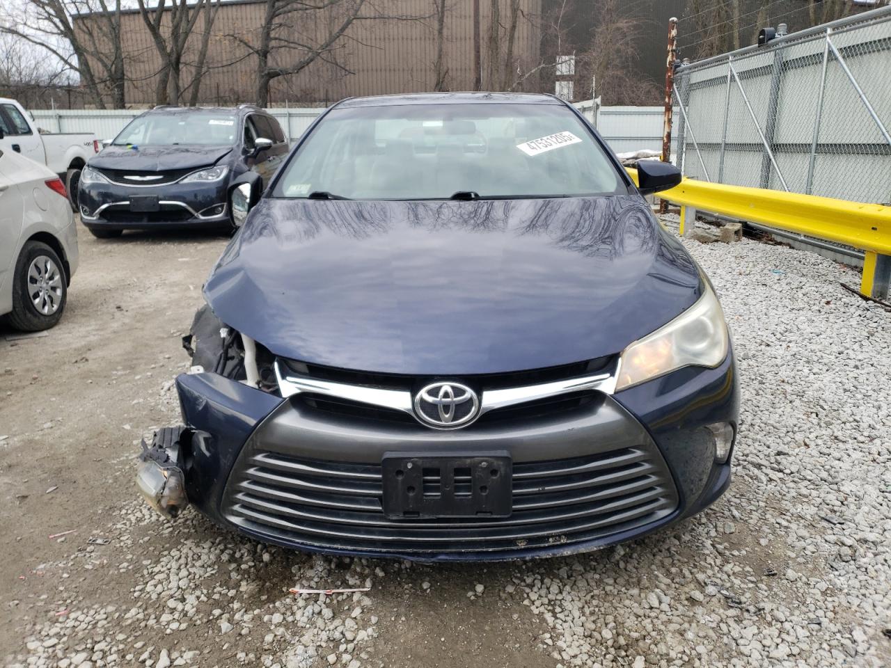 2017 Toyota Camry - Image 5
