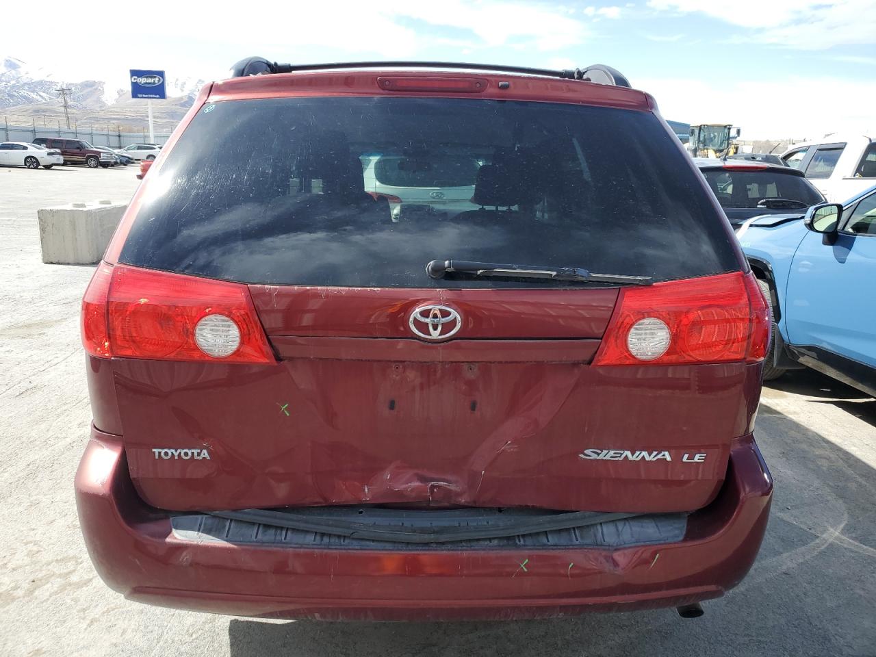 2009 Toyota Sienna - Image 6