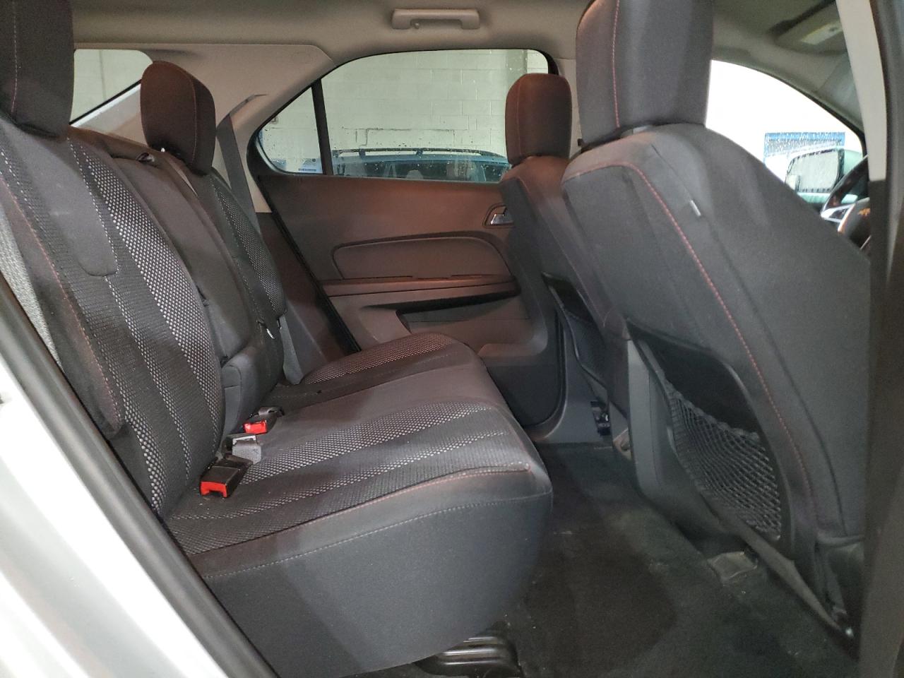 2015 Chevrolet Equinox - Image 11