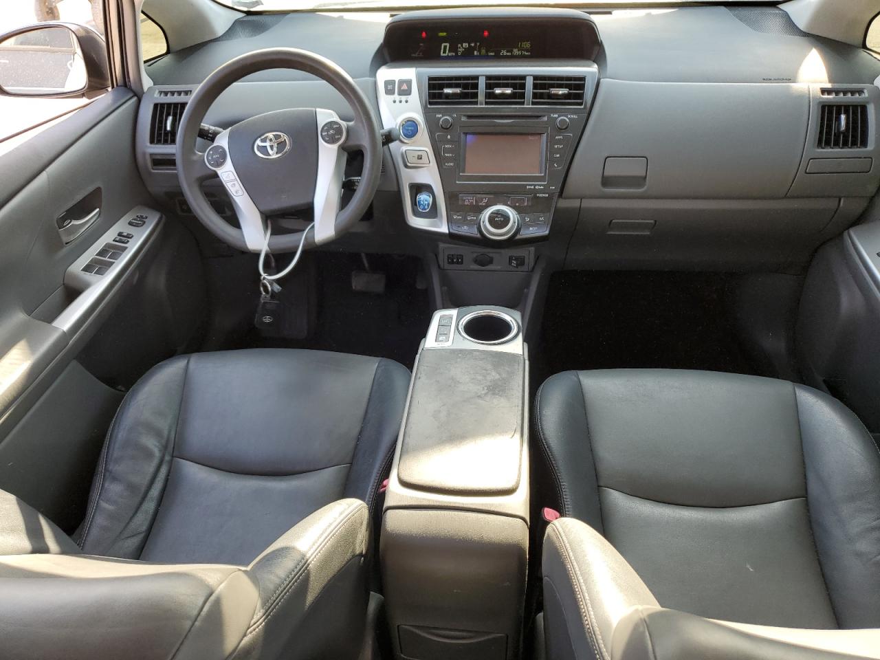 2012 Toyota Prius - Image 8