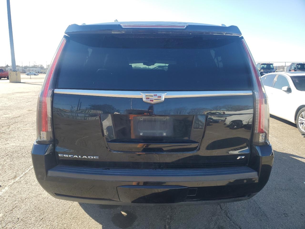 2015 Cadillac Escalade - Image 6