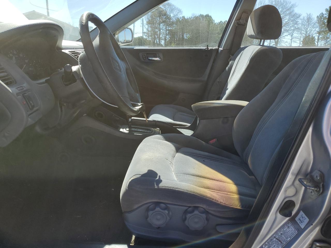 2000 Honda Accord - Image 7