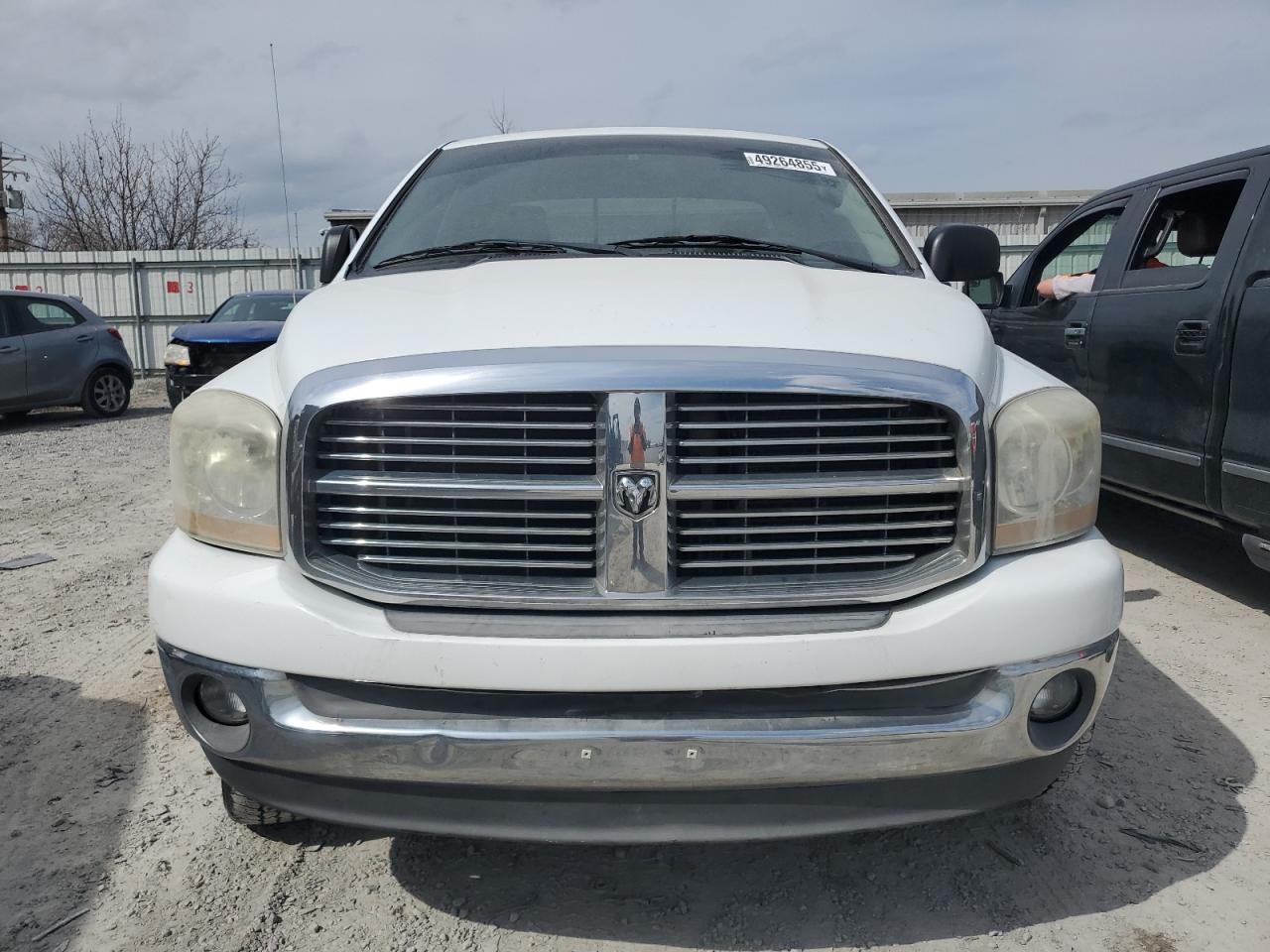 2006 Dodge RAM - Image 5
