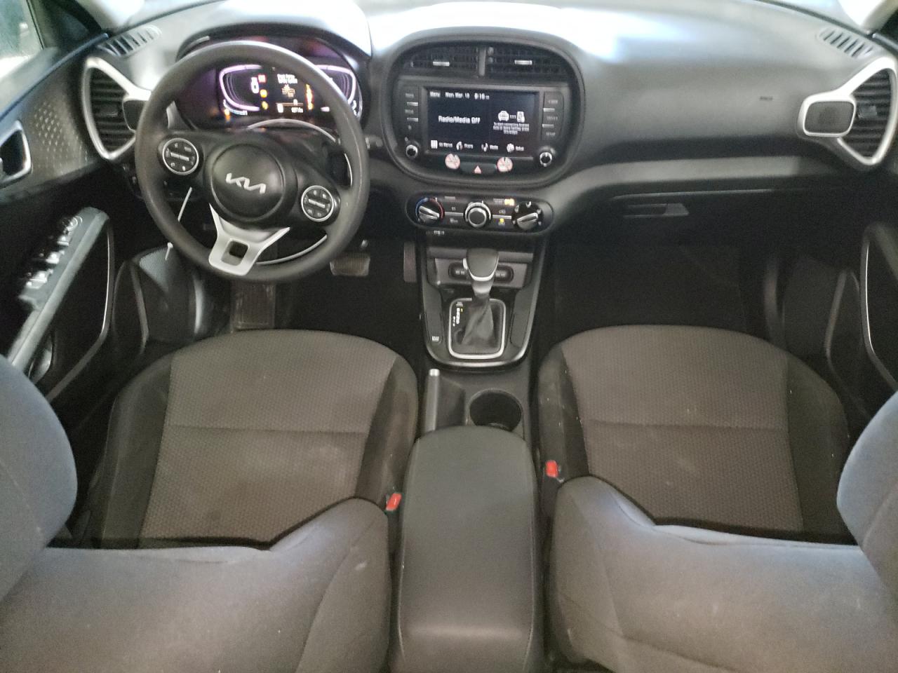 2023 Kia Soul - Image 8