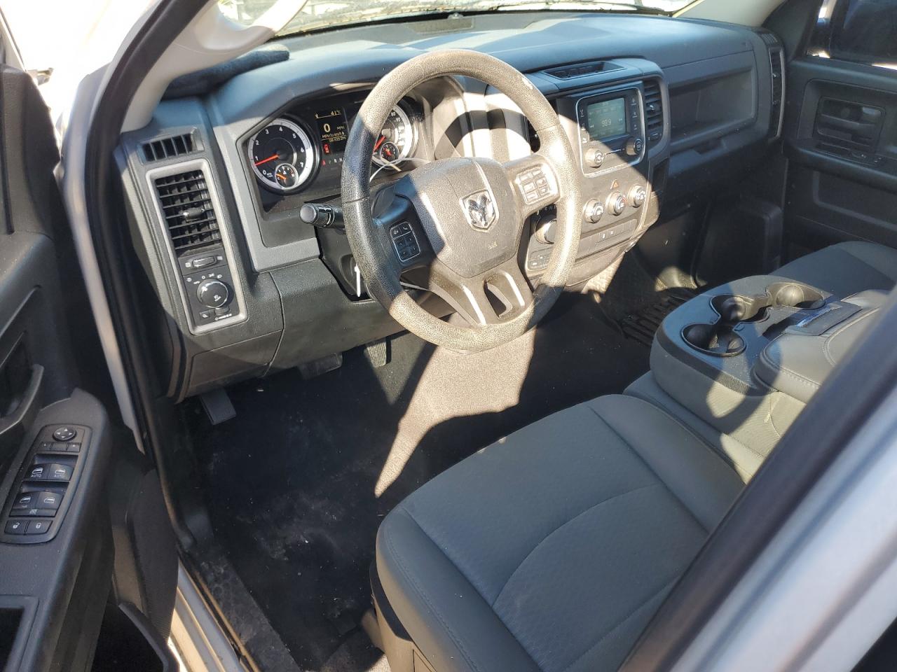 2015 RAM 1500 - Image 8