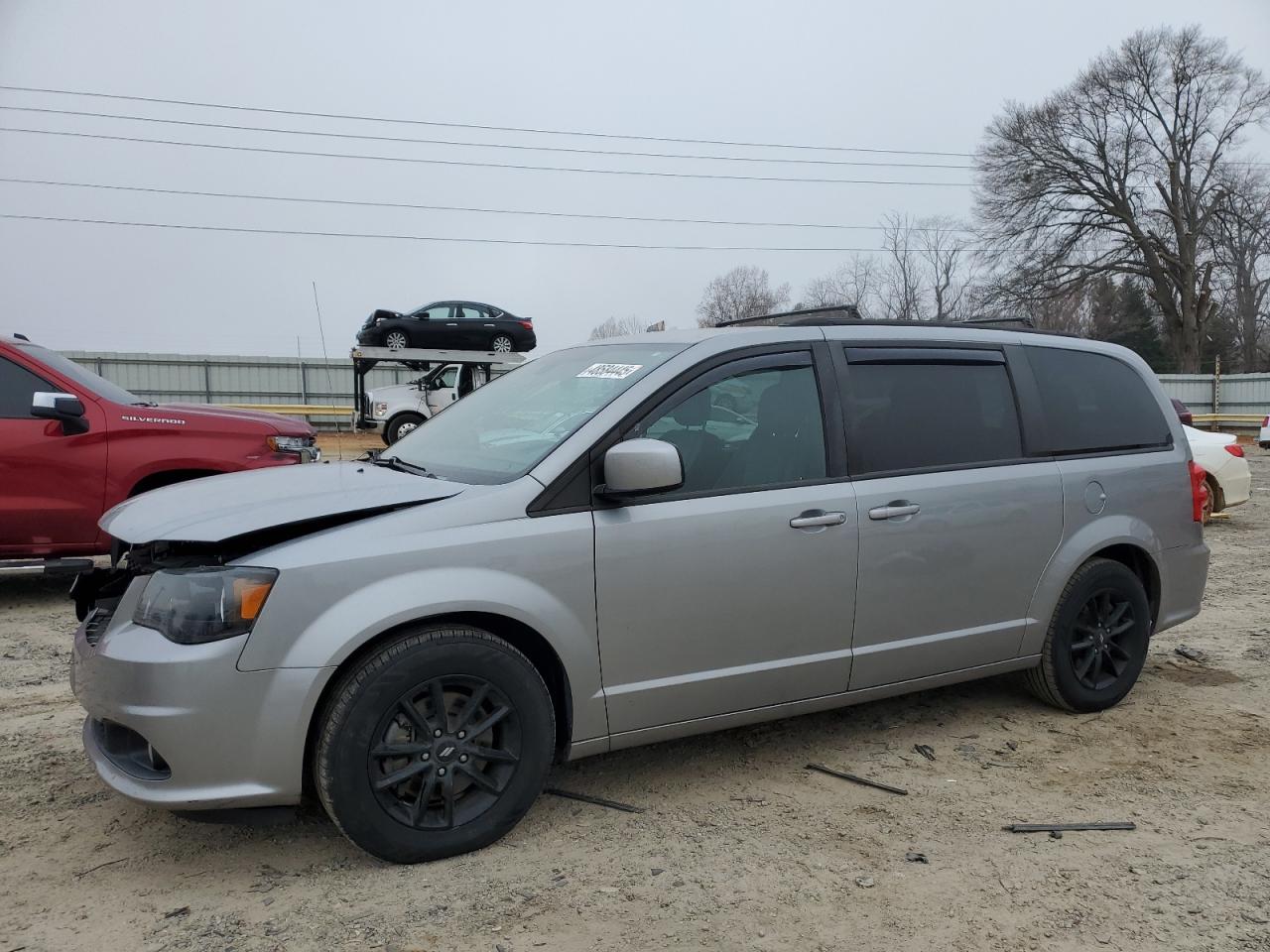 2019 Dodge Caravan - Image 1