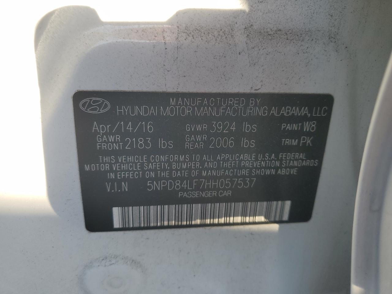 2017 Hyundai Elantra - Image 12