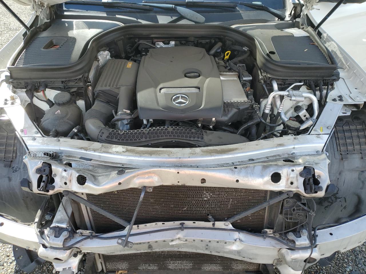 2018 Mercedes-Benz GLC - Image 12