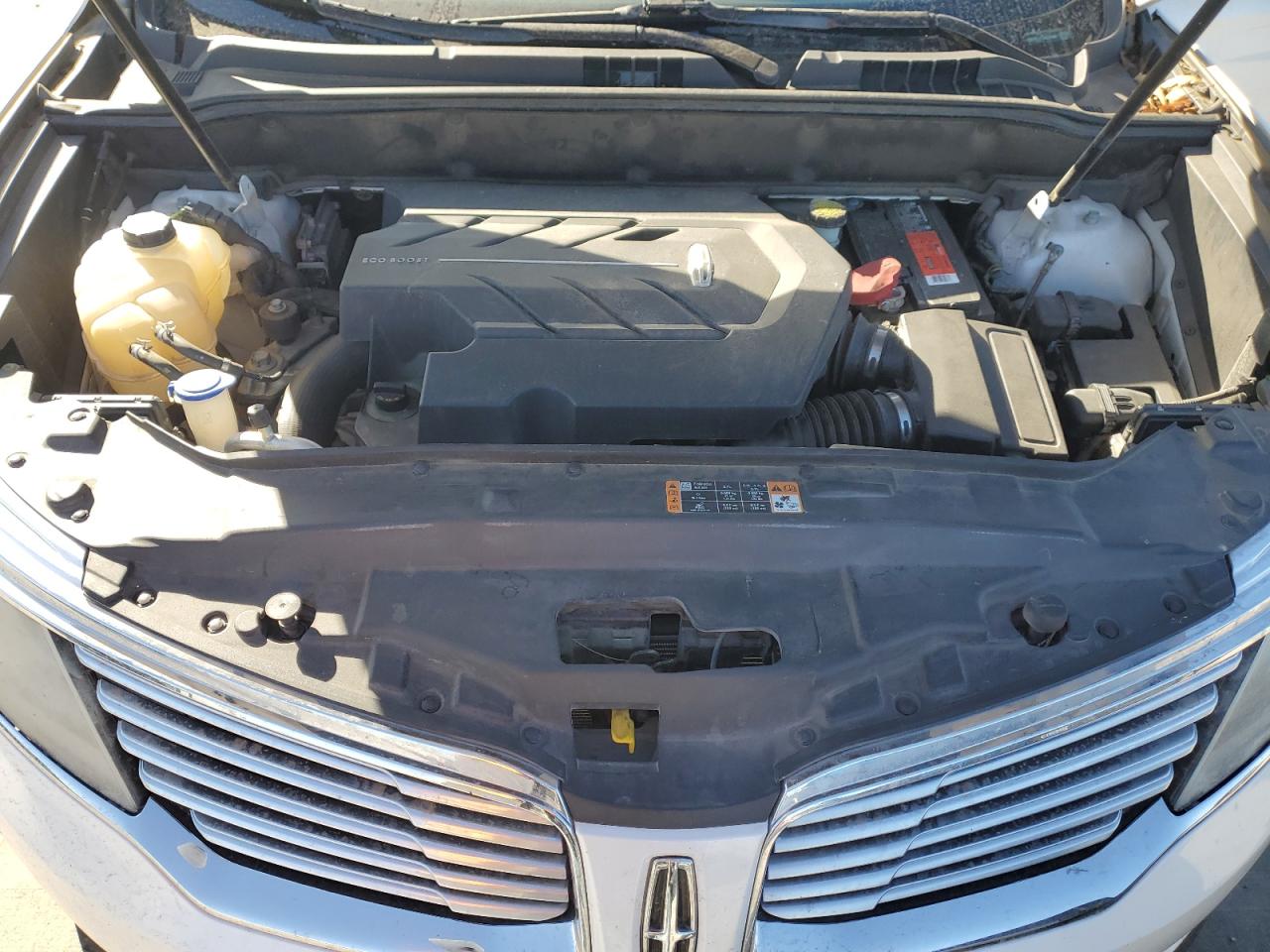 2016 Lincoln MKX - Image 11