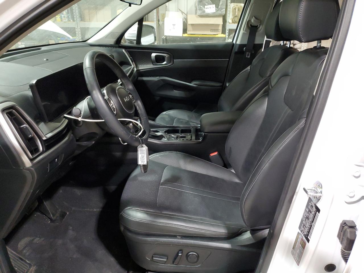 2024 Kia Sorento - Image 7