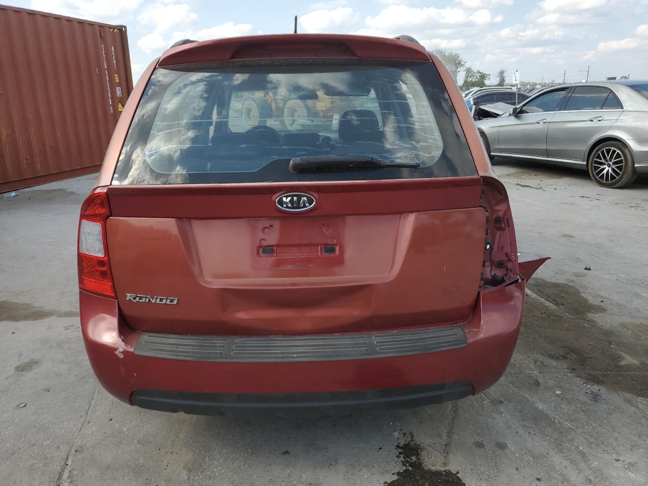 2008 Kia Rondo - Image 6