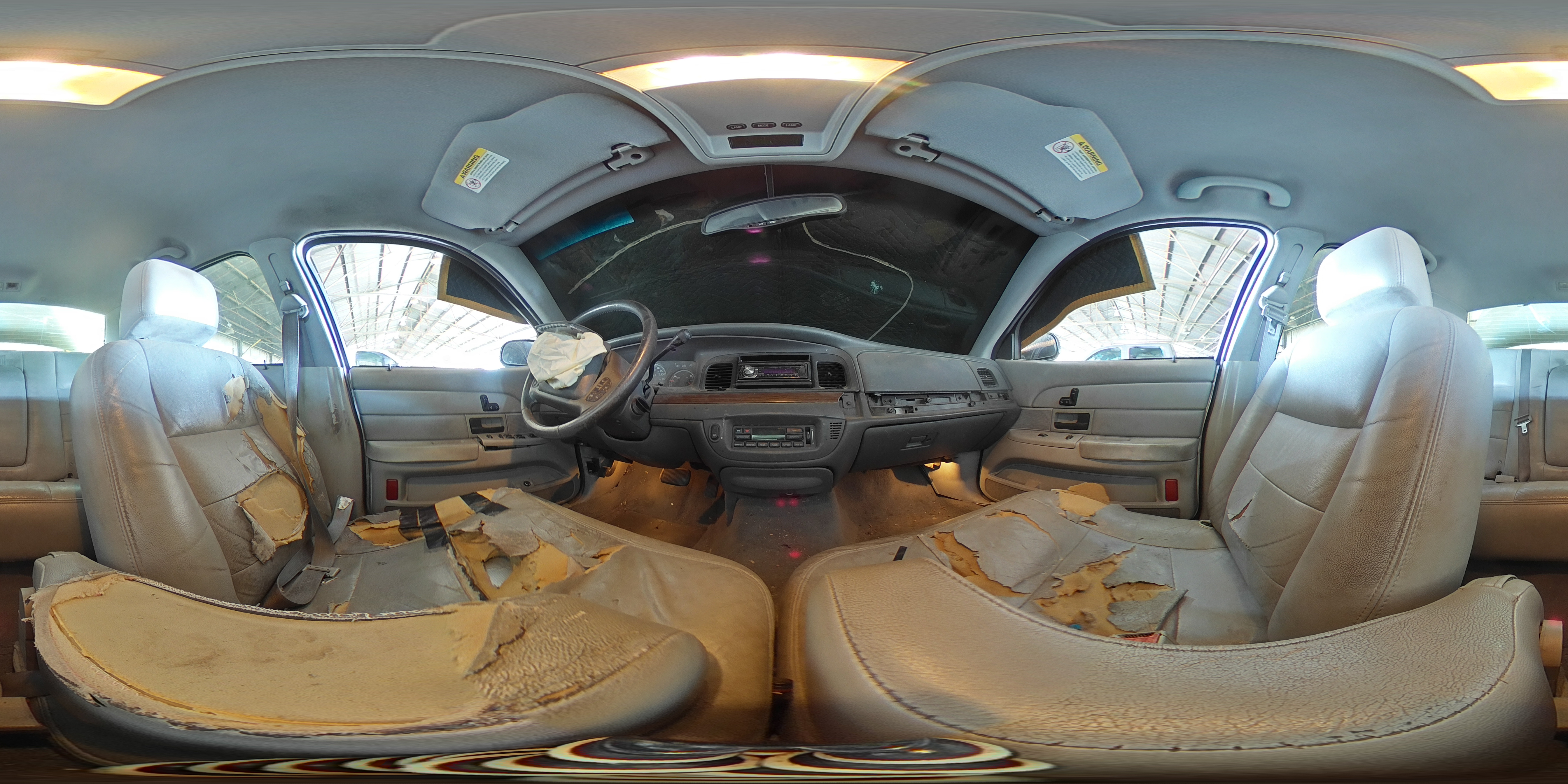 2003 Ford Crown Victoria - Image 12