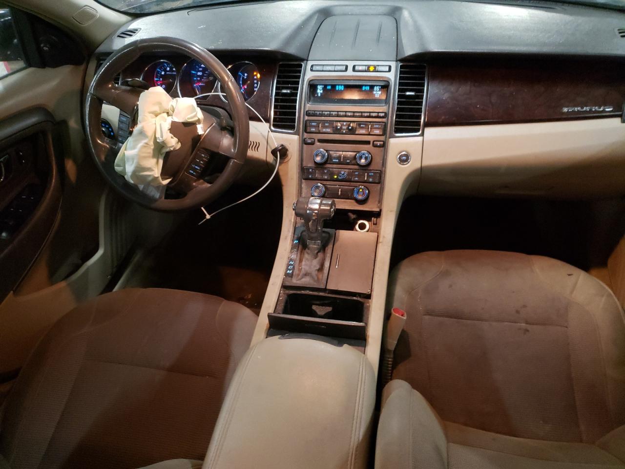 2012 Ford Taurus - Image 8