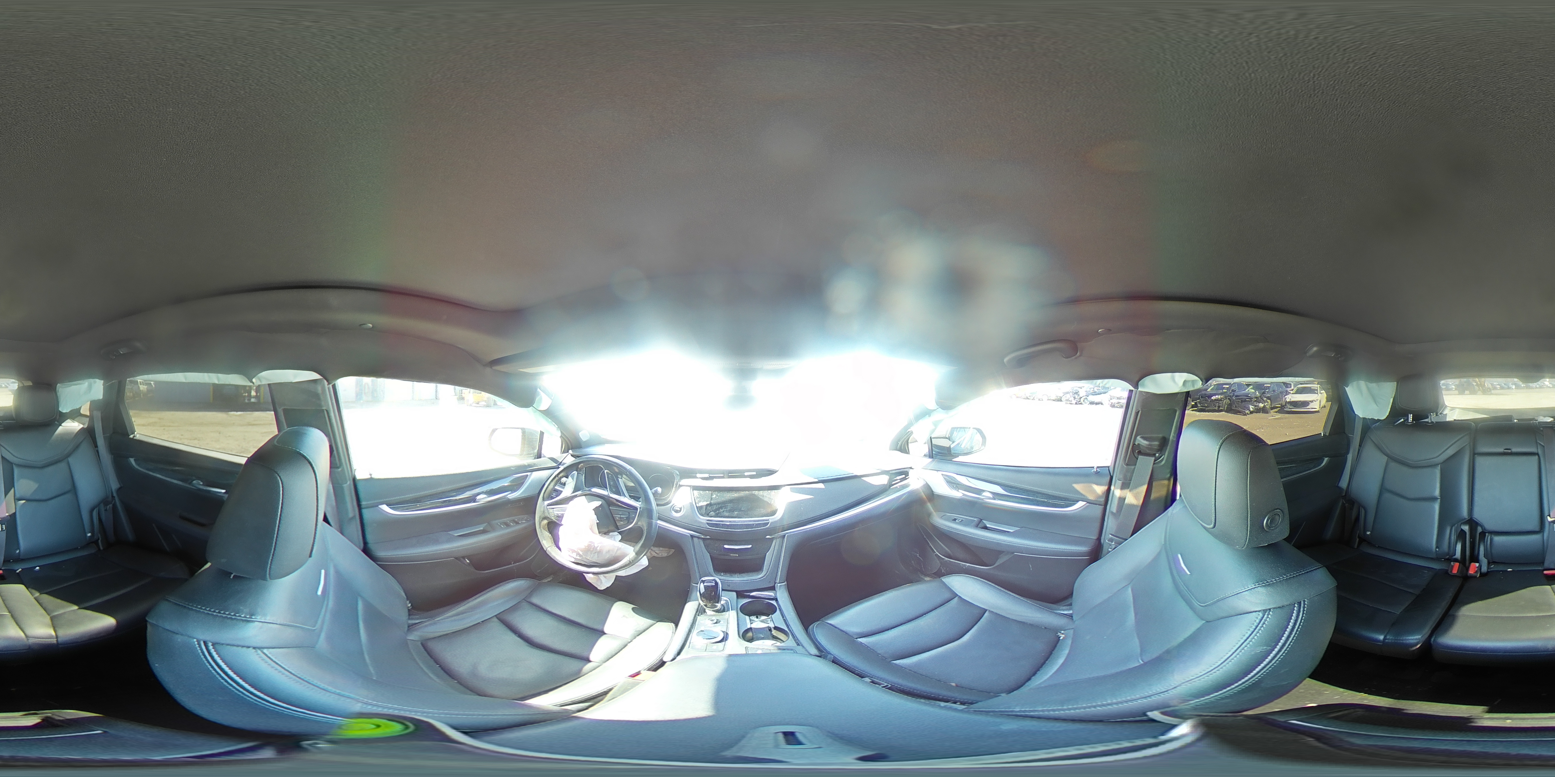 2022 Cadillac XT5 - Image 13