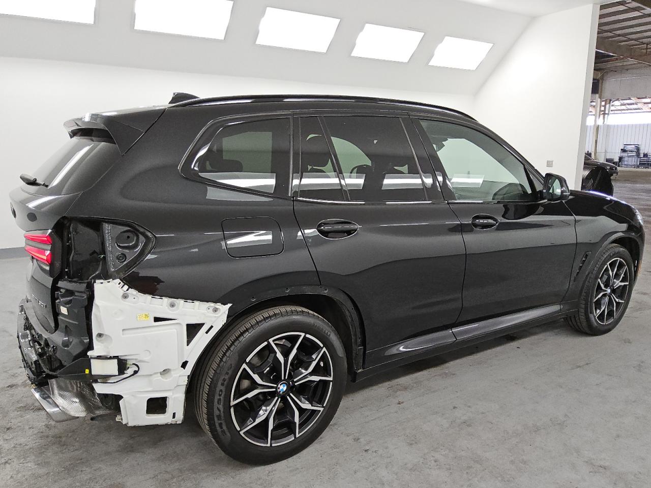 2024 BMW X3 - Image 3
