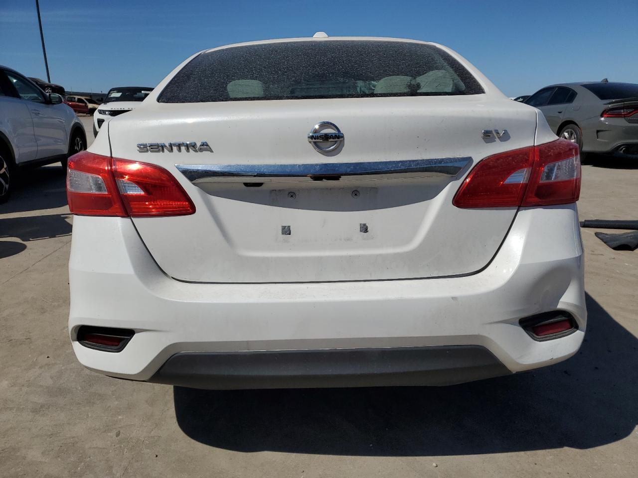 2016 Nissan Sentra - Image 6