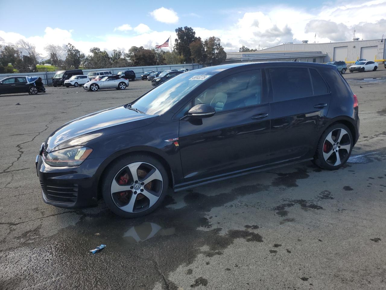 2015 Volkswagen GTI - Image 1
