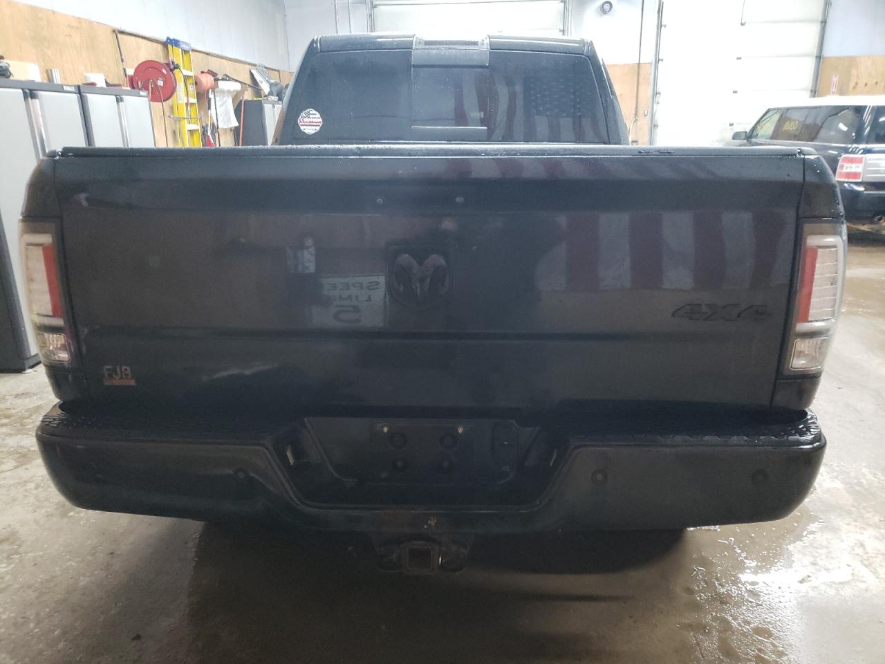 2015 RAM 2500 - Image 6