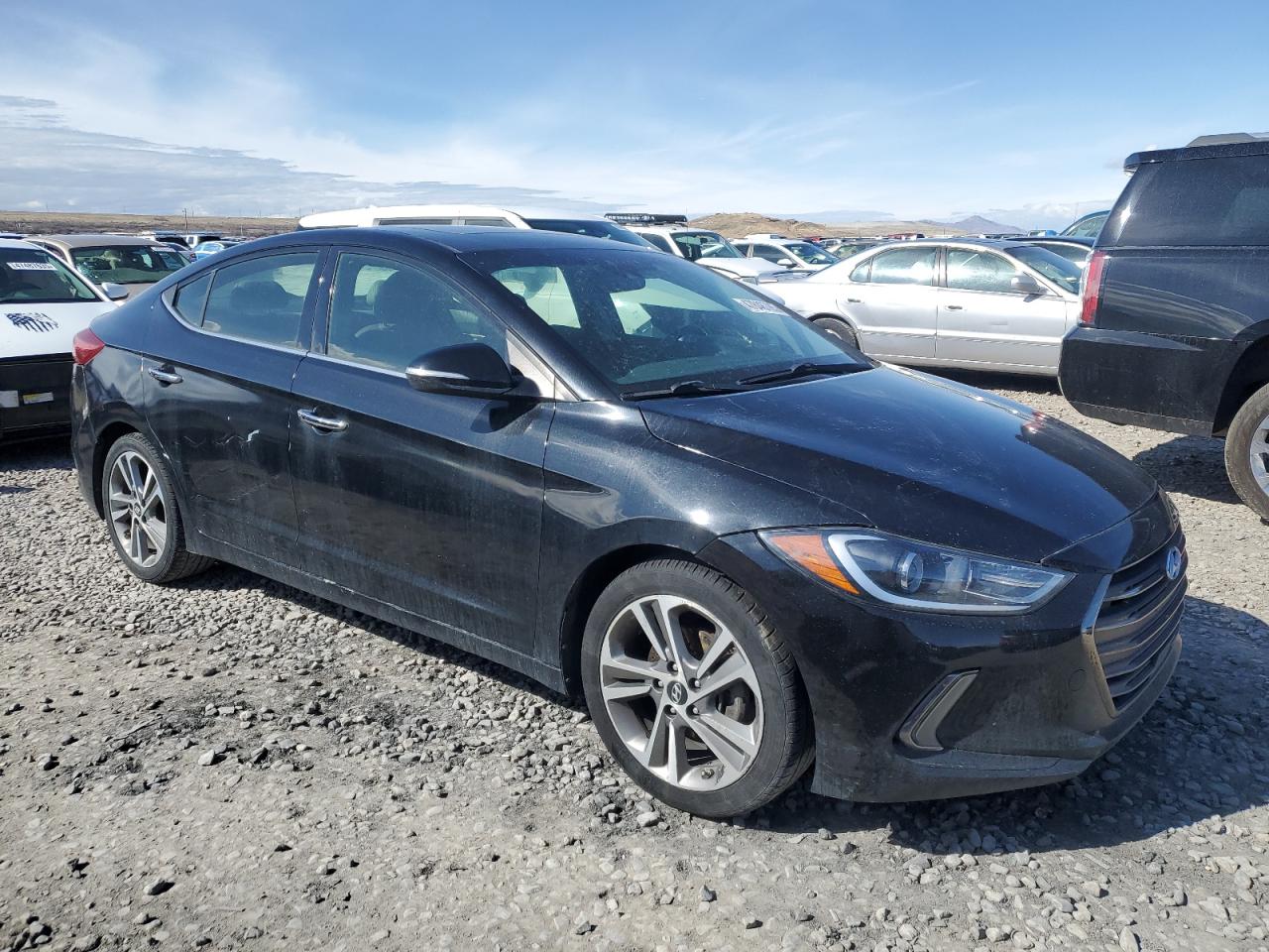 2017 Hyundai Elantra - Image 4