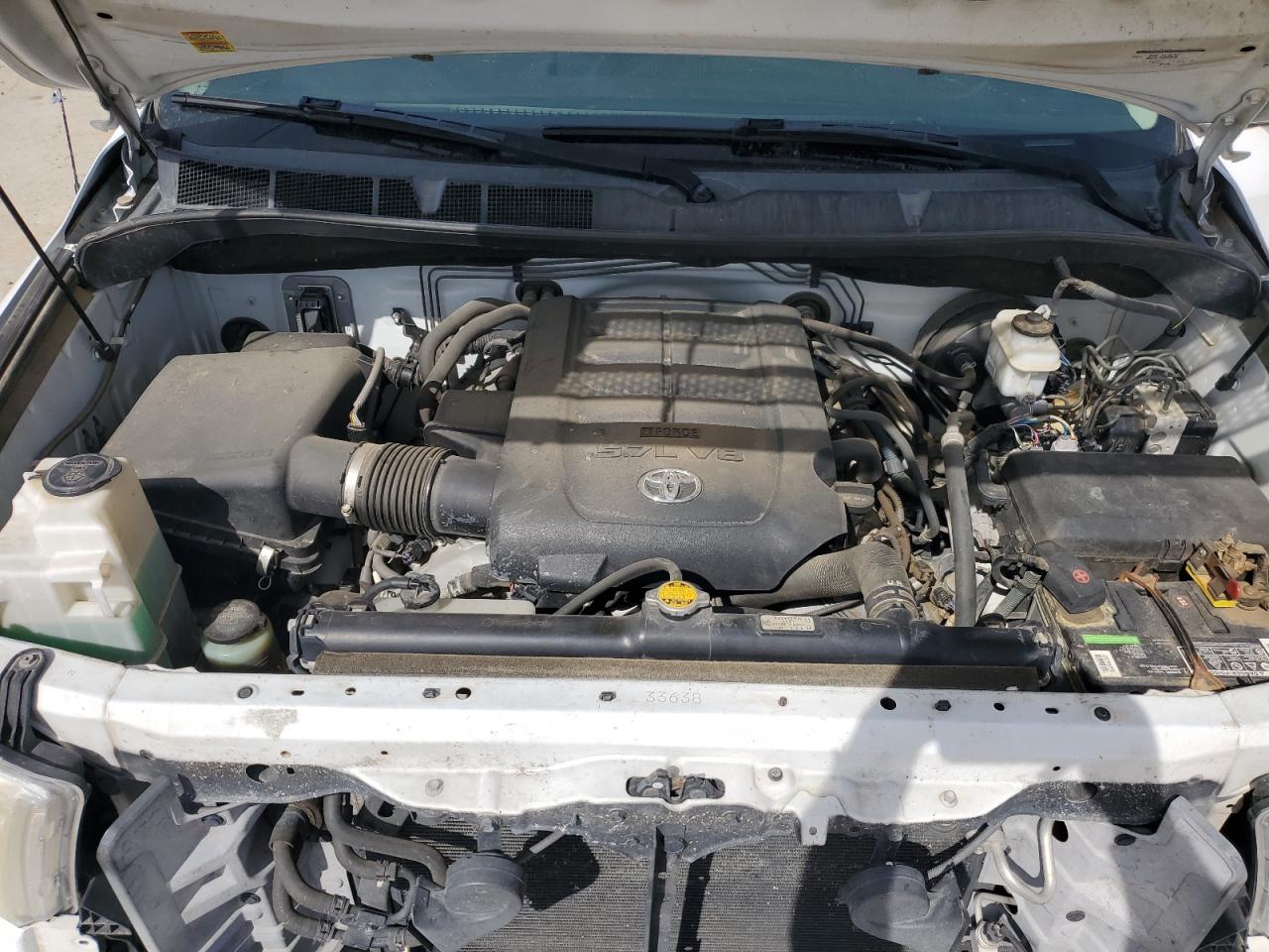 2012 Toyota Tundra - Image 11