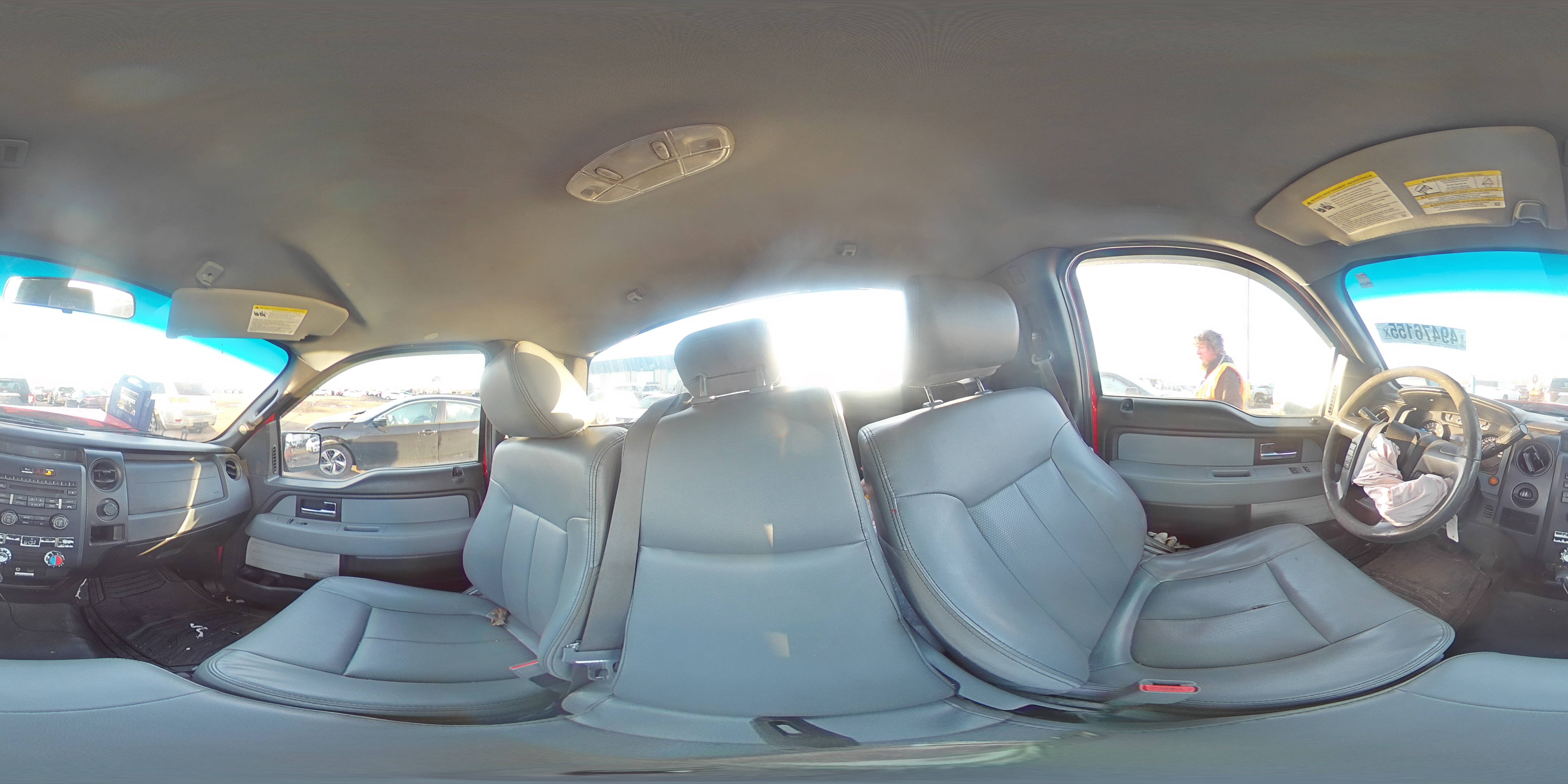 2014 Ford F-150 - Image 13