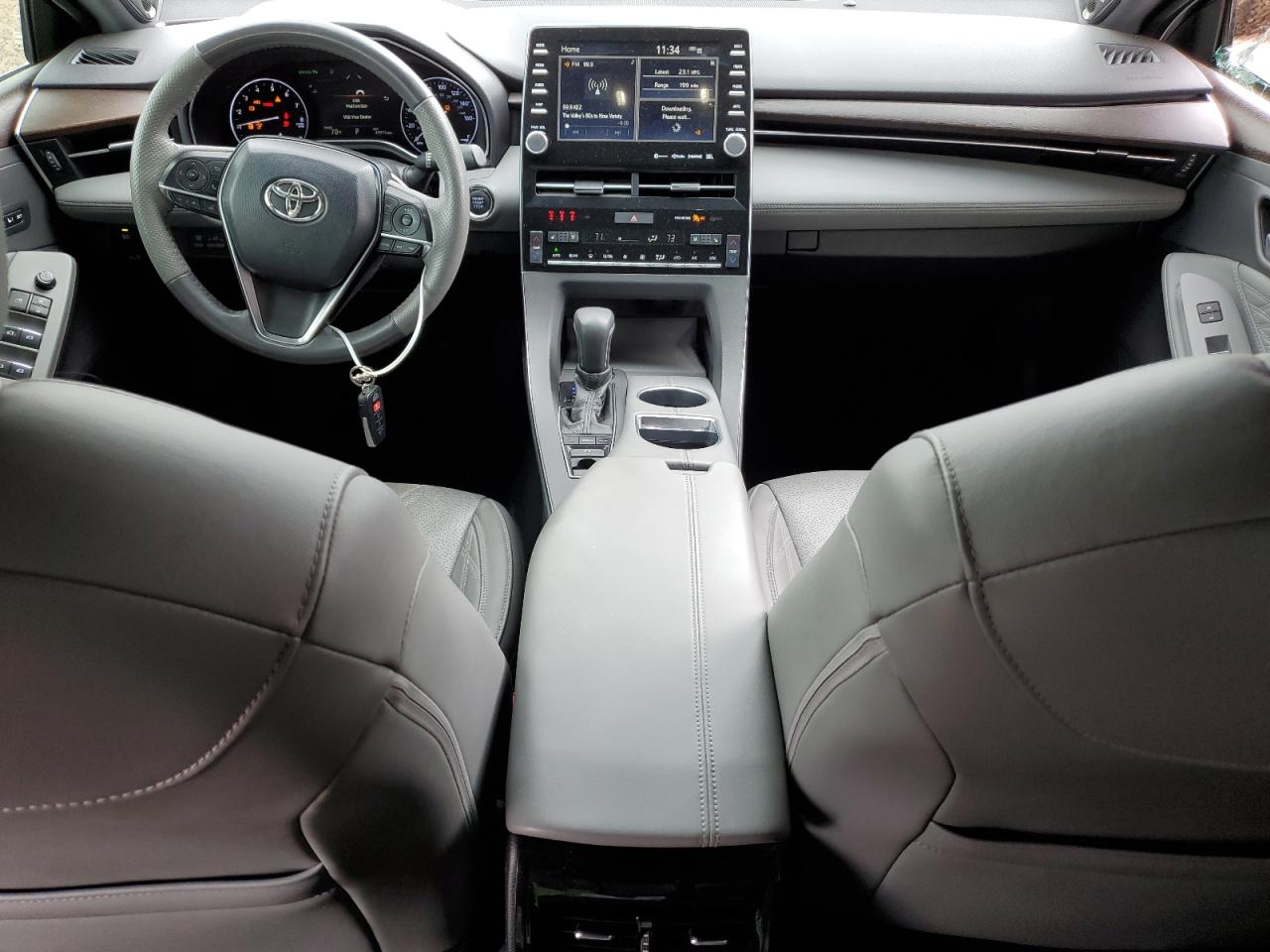 2019 Toyota Avalon - Image 8