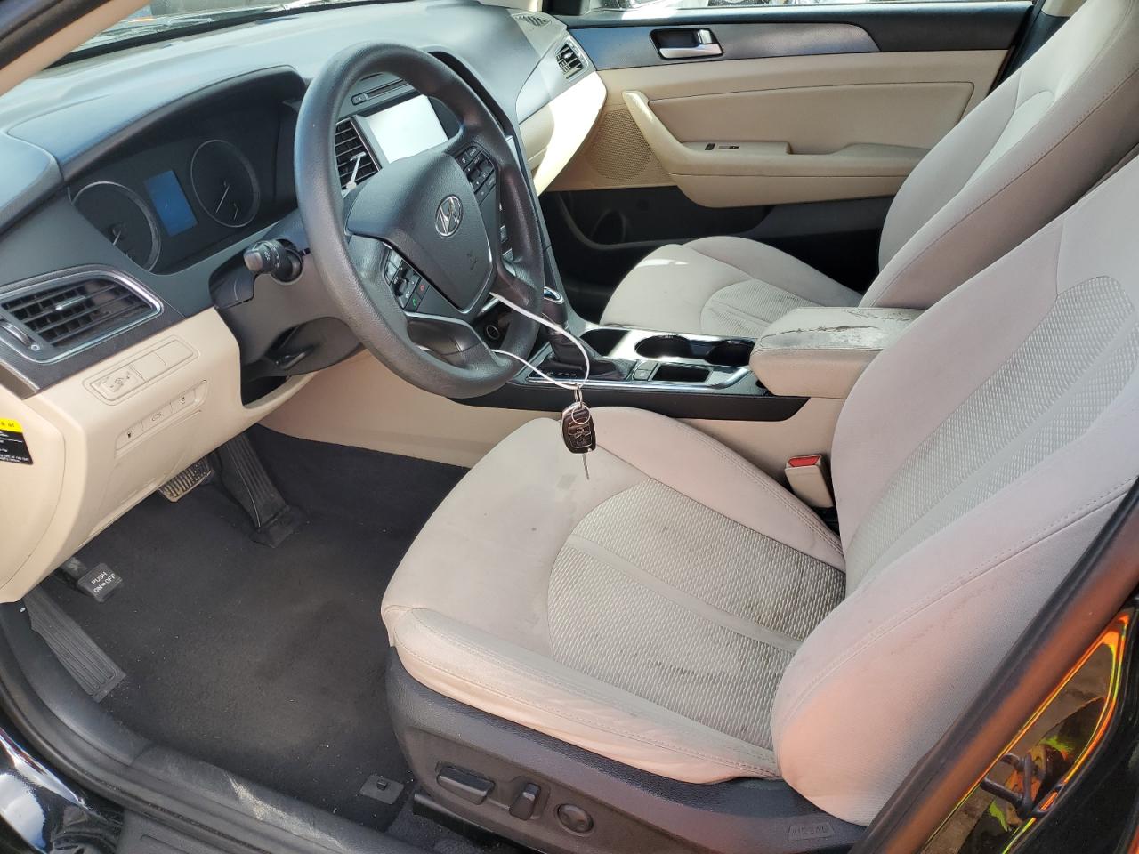 2017 Hyundai Sonata - Image 7
