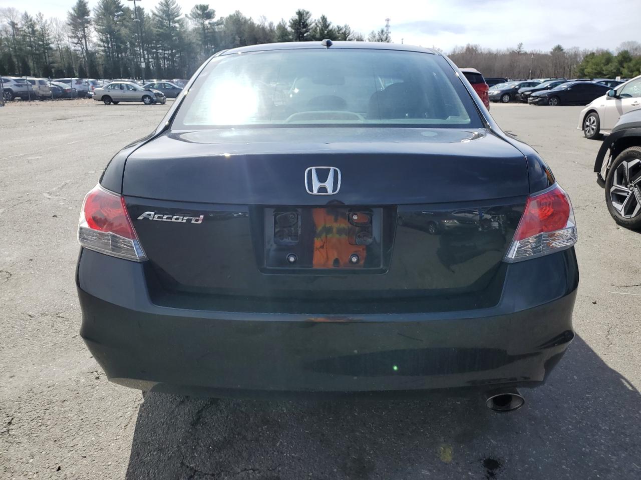 2010 Honda Accord - Image 6