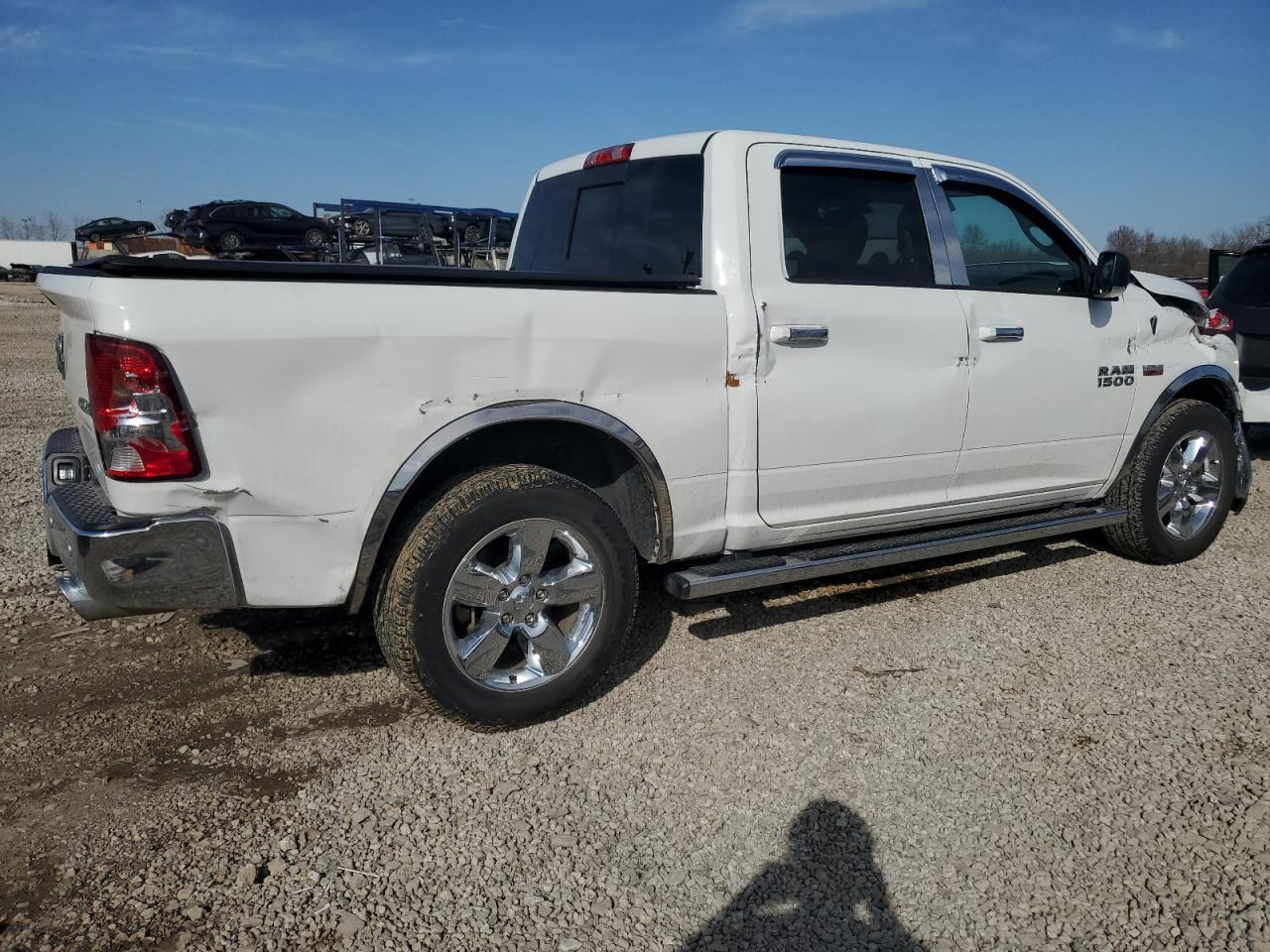 2017 RAM 1500 - Image 3