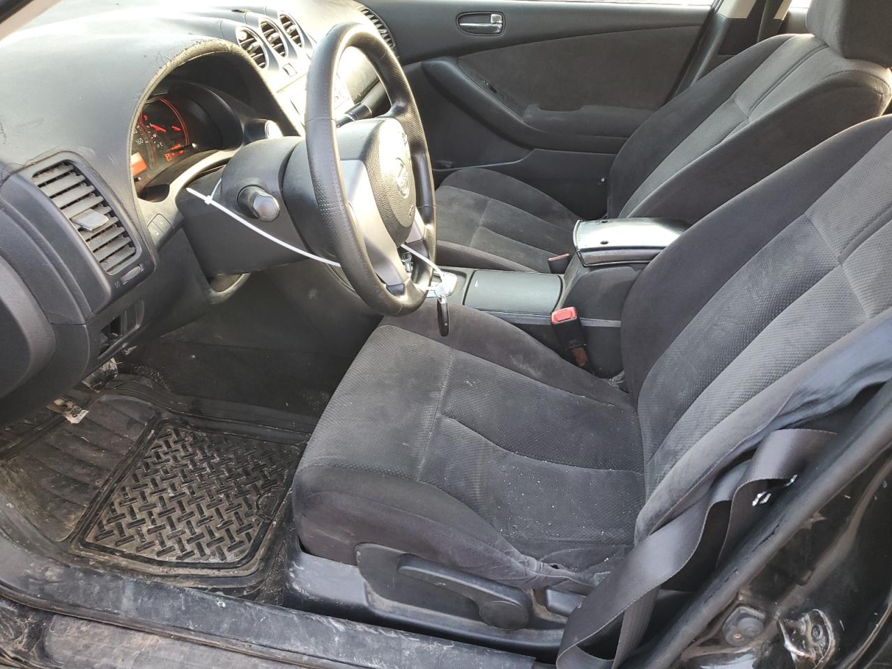 2009 Nissan Altima - Image 7