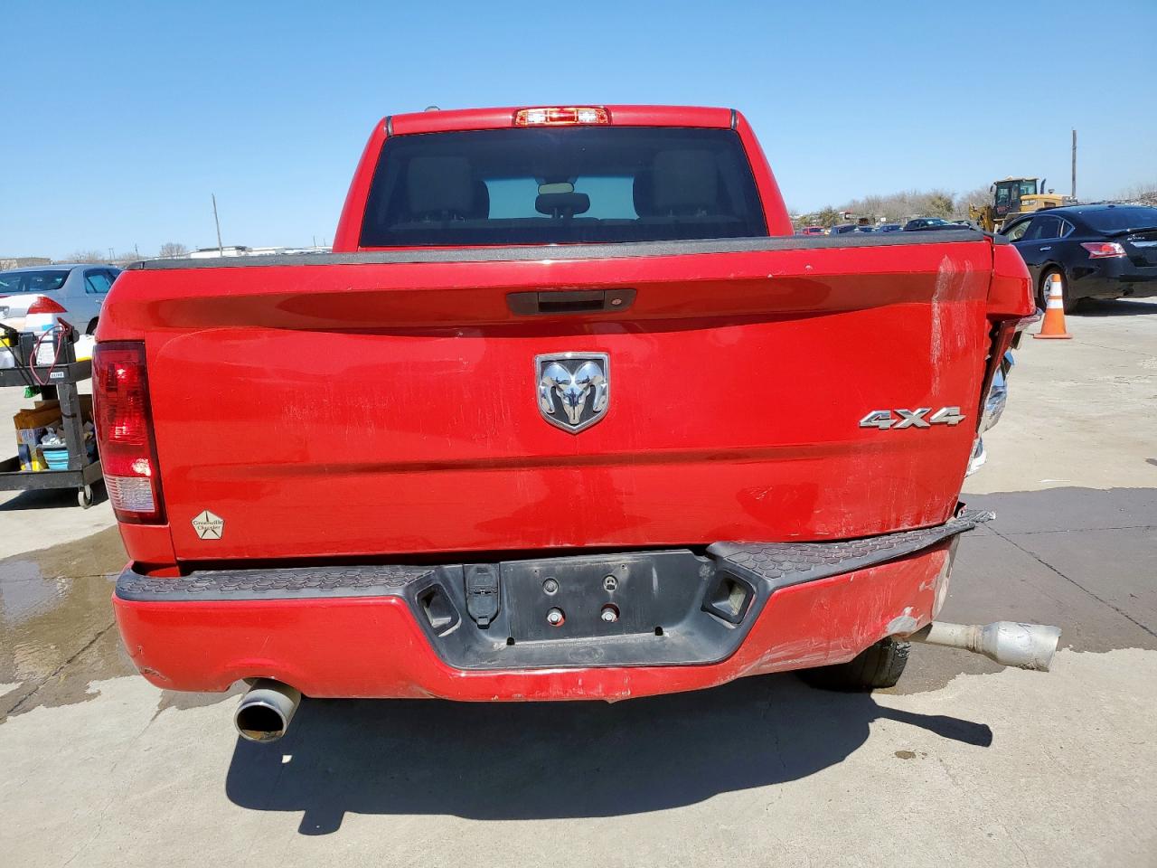 2015 RAM 1500 - Image 6