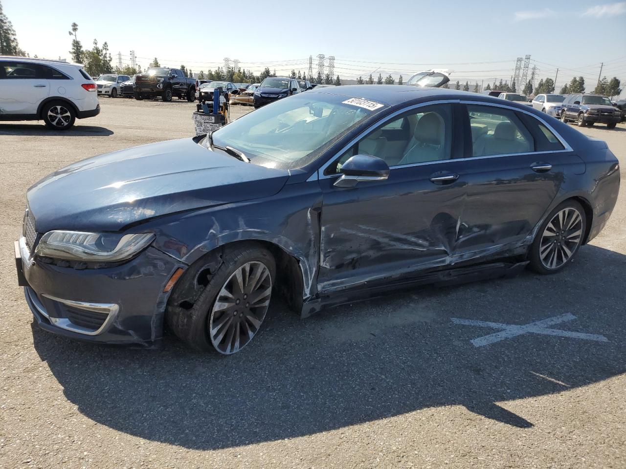 2017 Lincoln Mkz Reserve zu verkaufen in Rancho Cucamonga, CA - Side