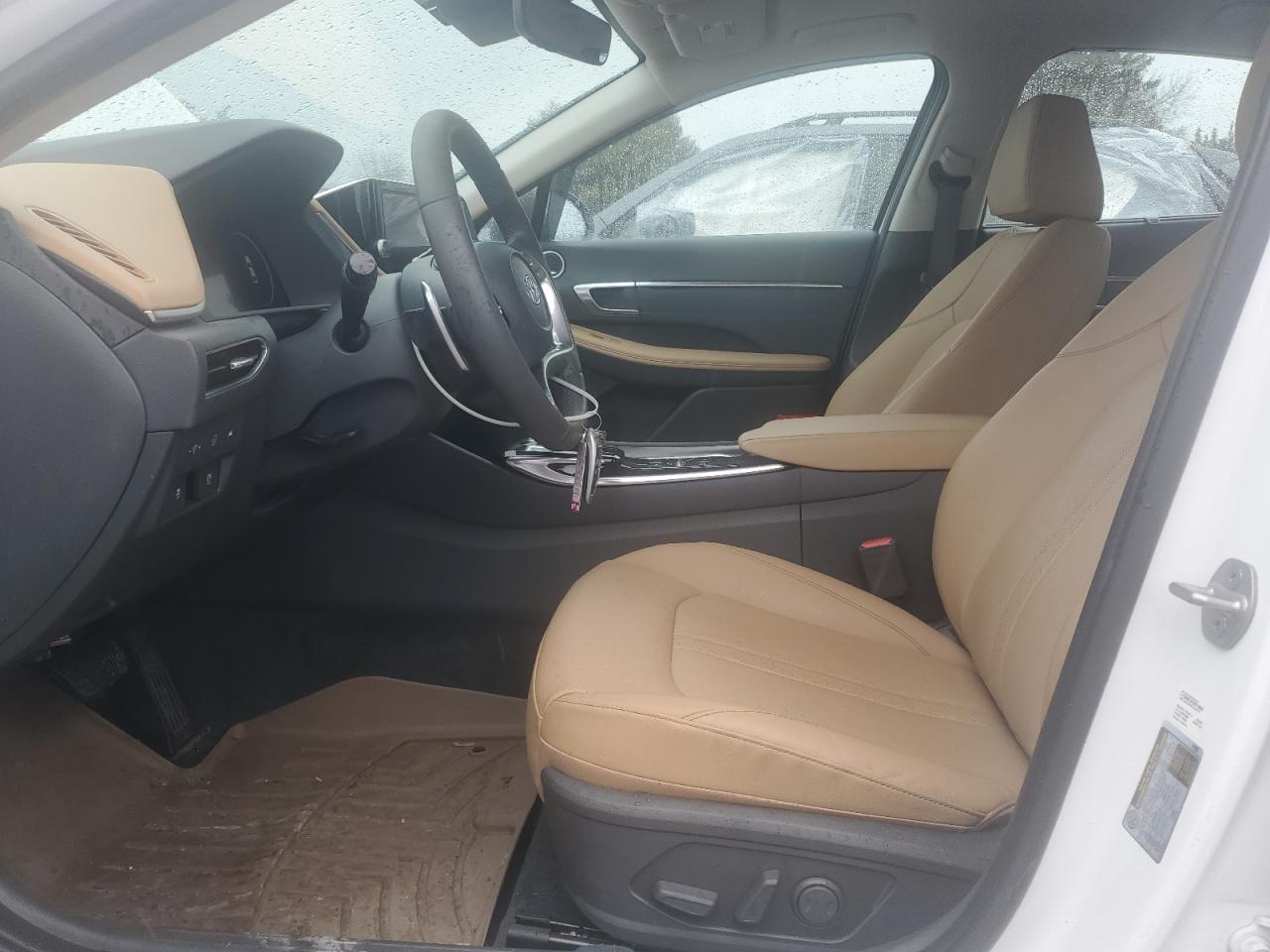 2023 Hyundai Sonata - Image 7