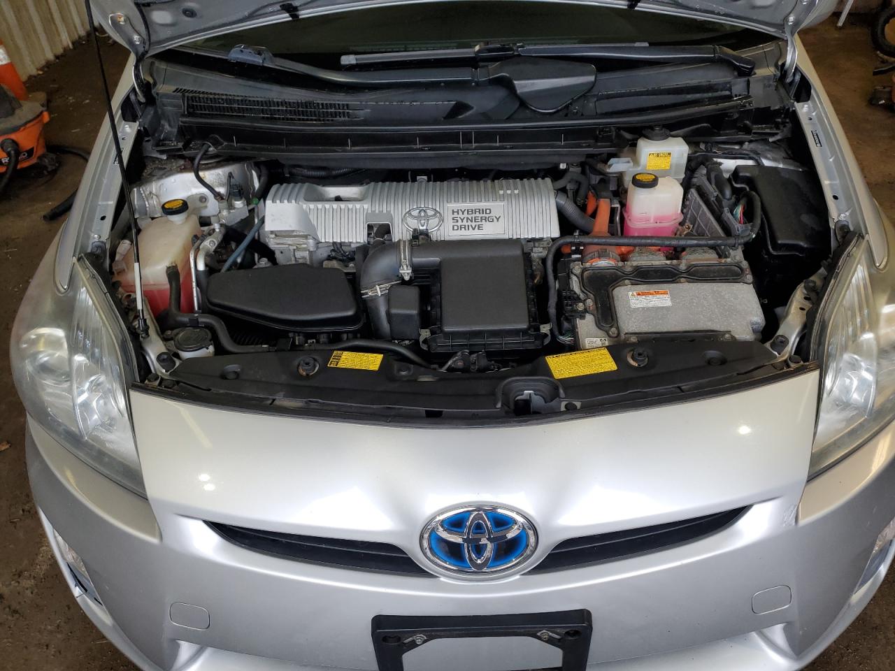 2011 Toyota Prius - Image 11