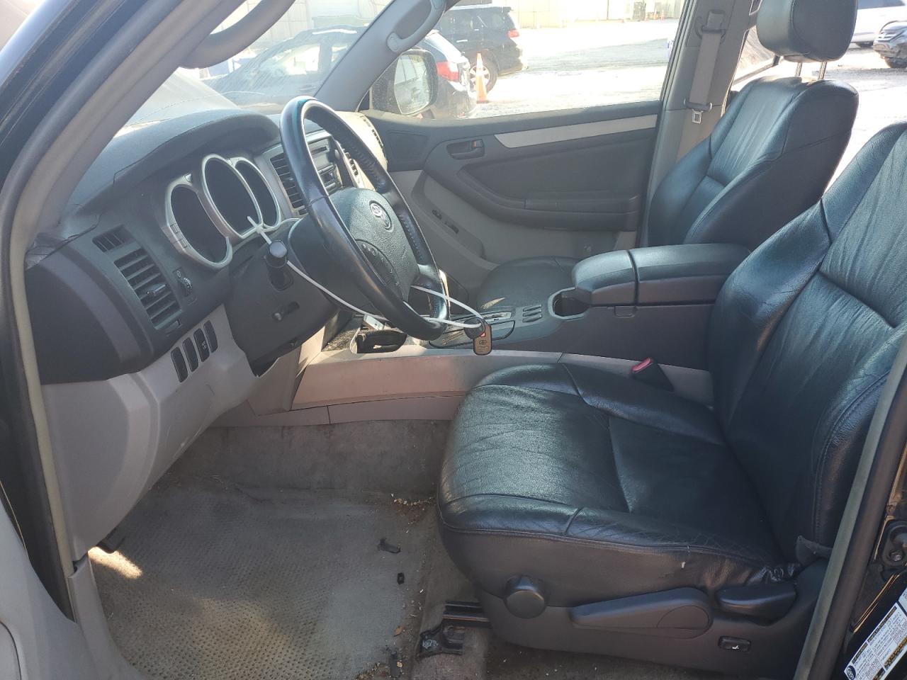 2005 Toyota 4Runner - Image 7