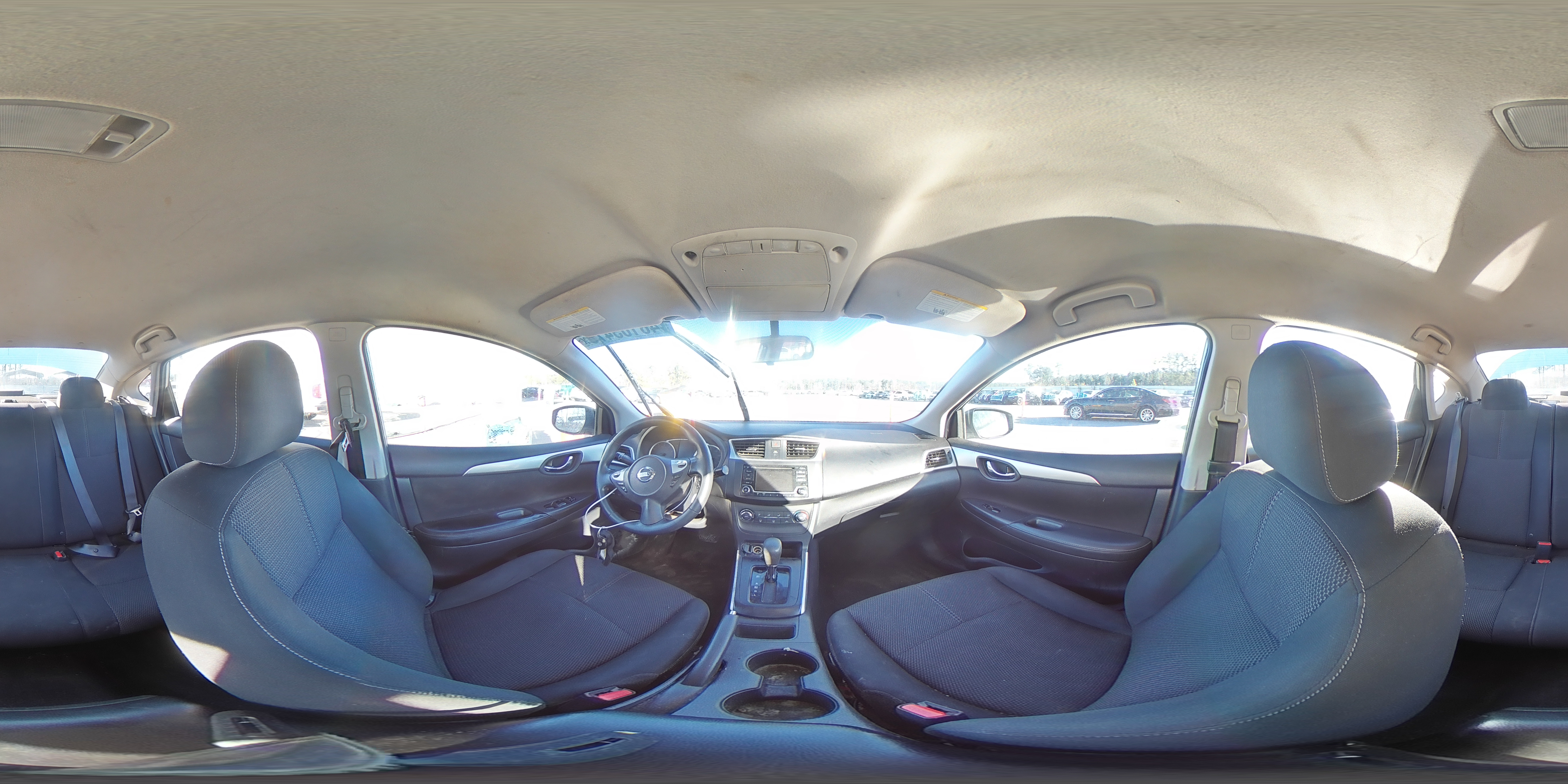 2018 Nissan Sentra - Image 15