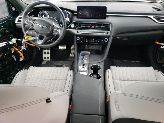  GENESIS G70 BASE 2024 Зеленый