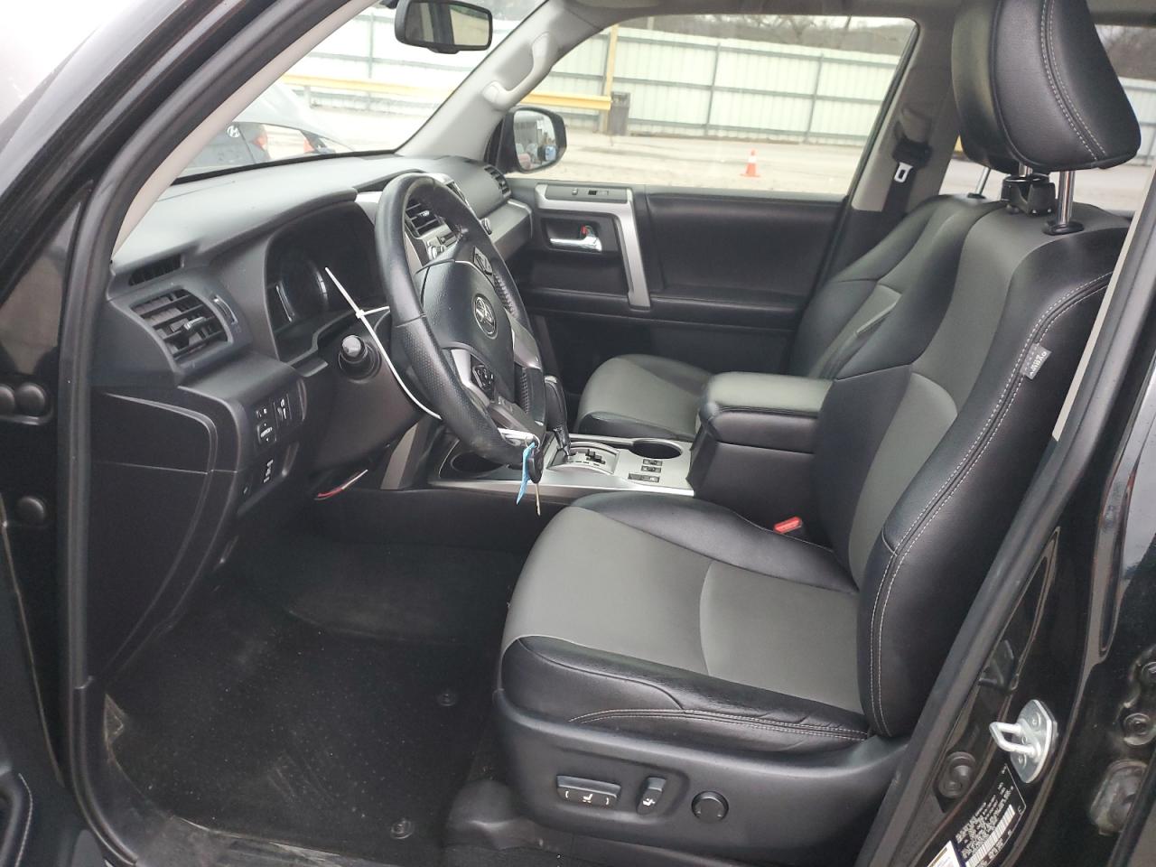 2016 Toyota 4Runner - Image 7