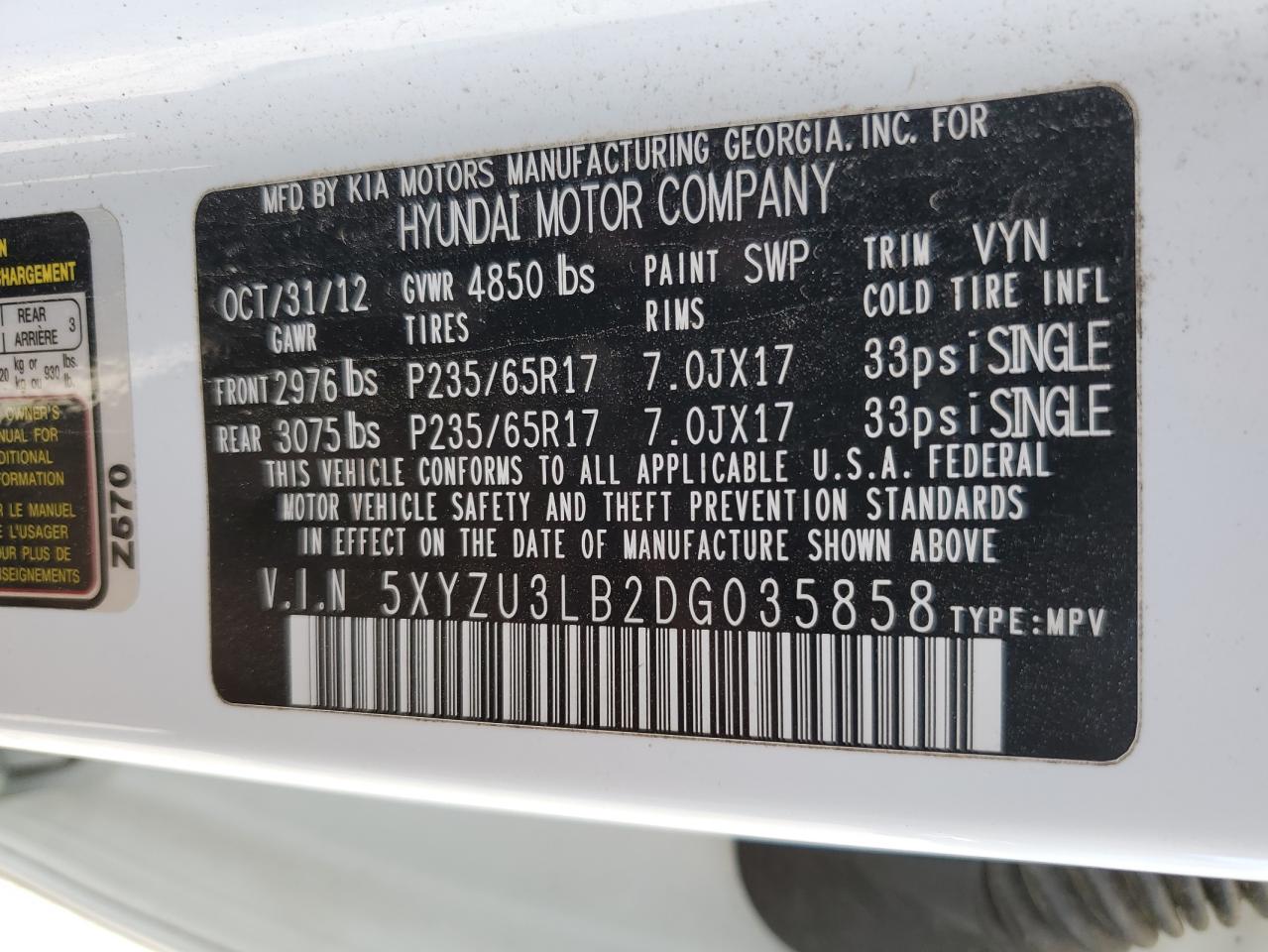 2013 Hyundai Santa Fe - Image 13