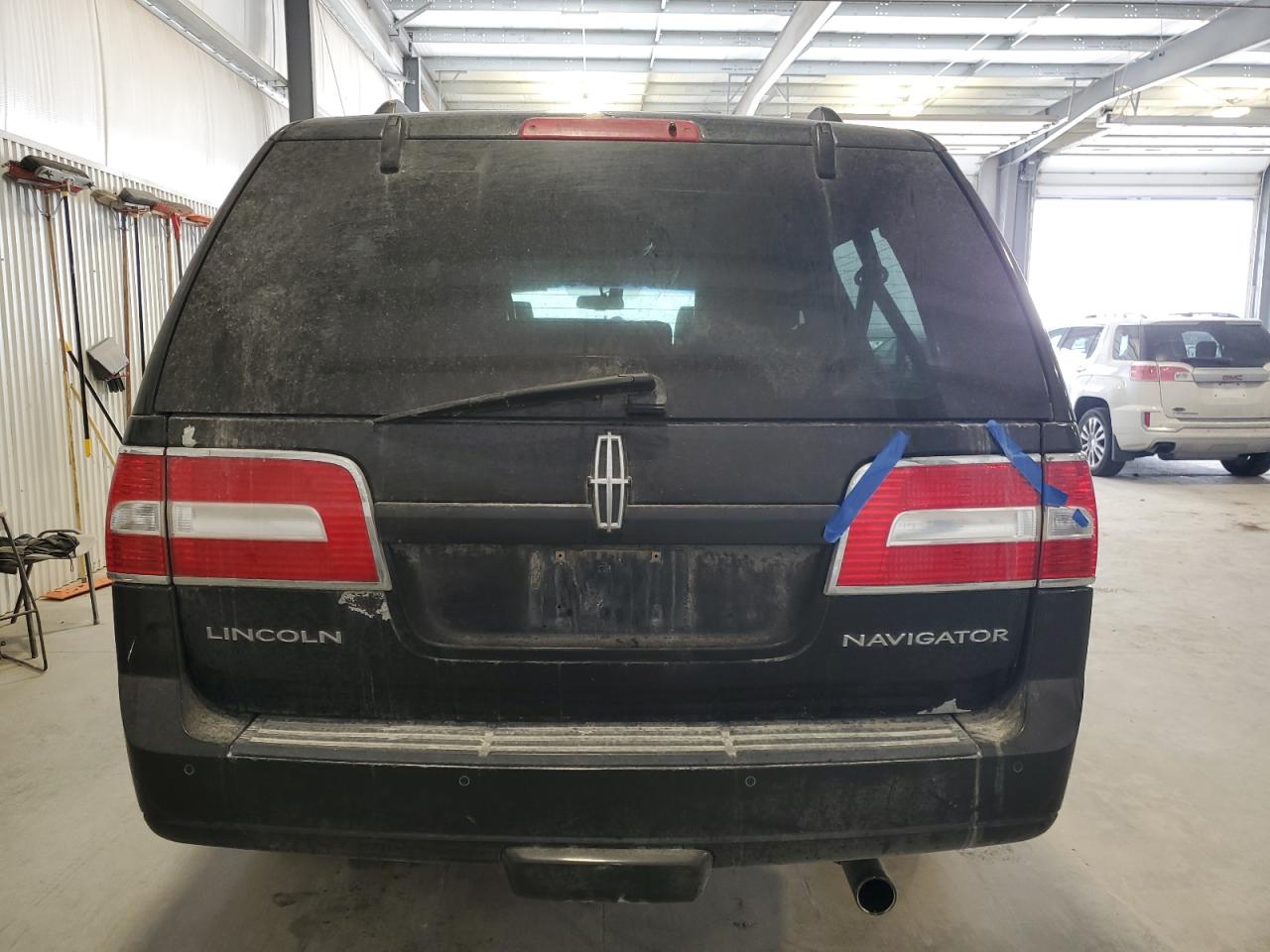 2012 Lincoln Navigator - Image 6