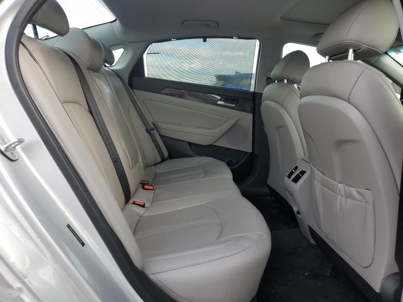 2018 Hyundai Sonata - Image 10