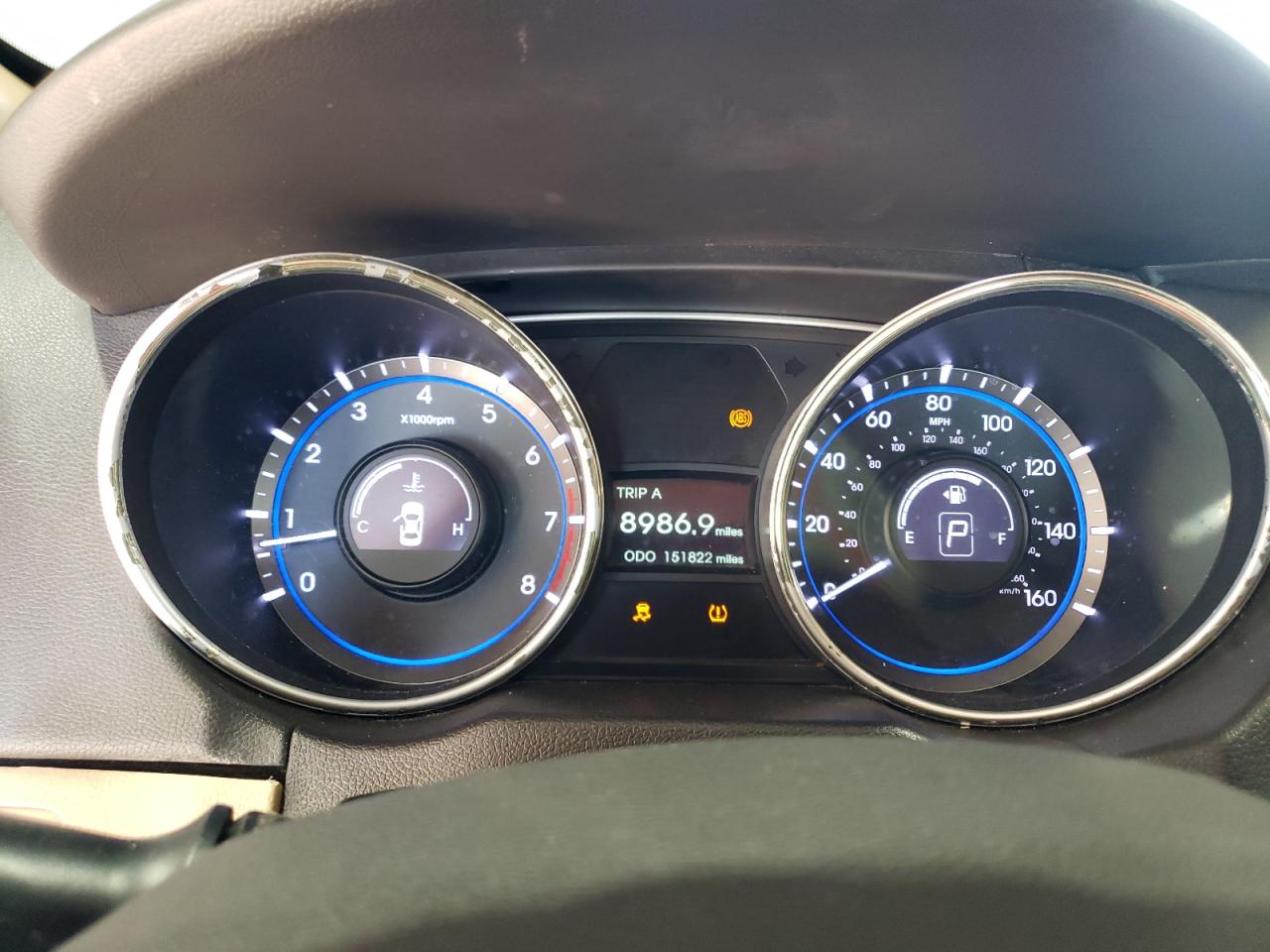 2012 Hyundai Sonata - Image 9