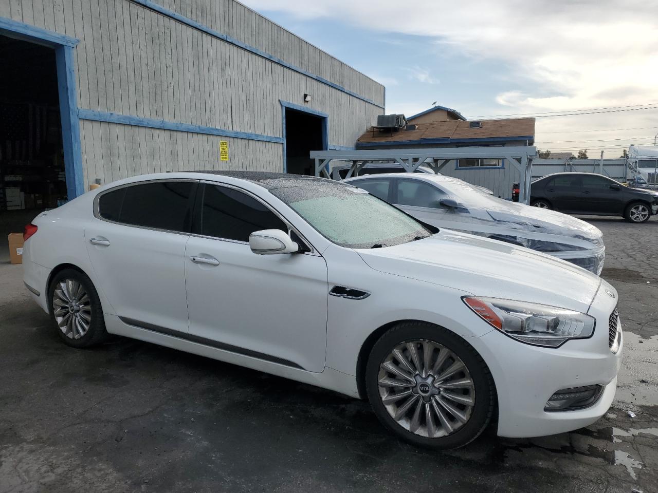 2015 Kia K900 - Image 4