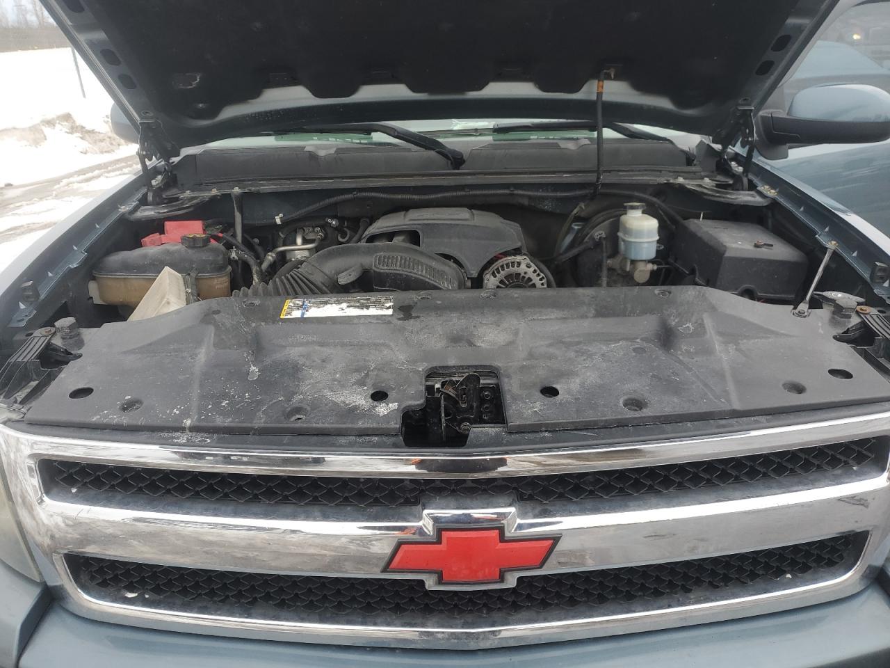 2011 Chevrolet Silverado - Image 11