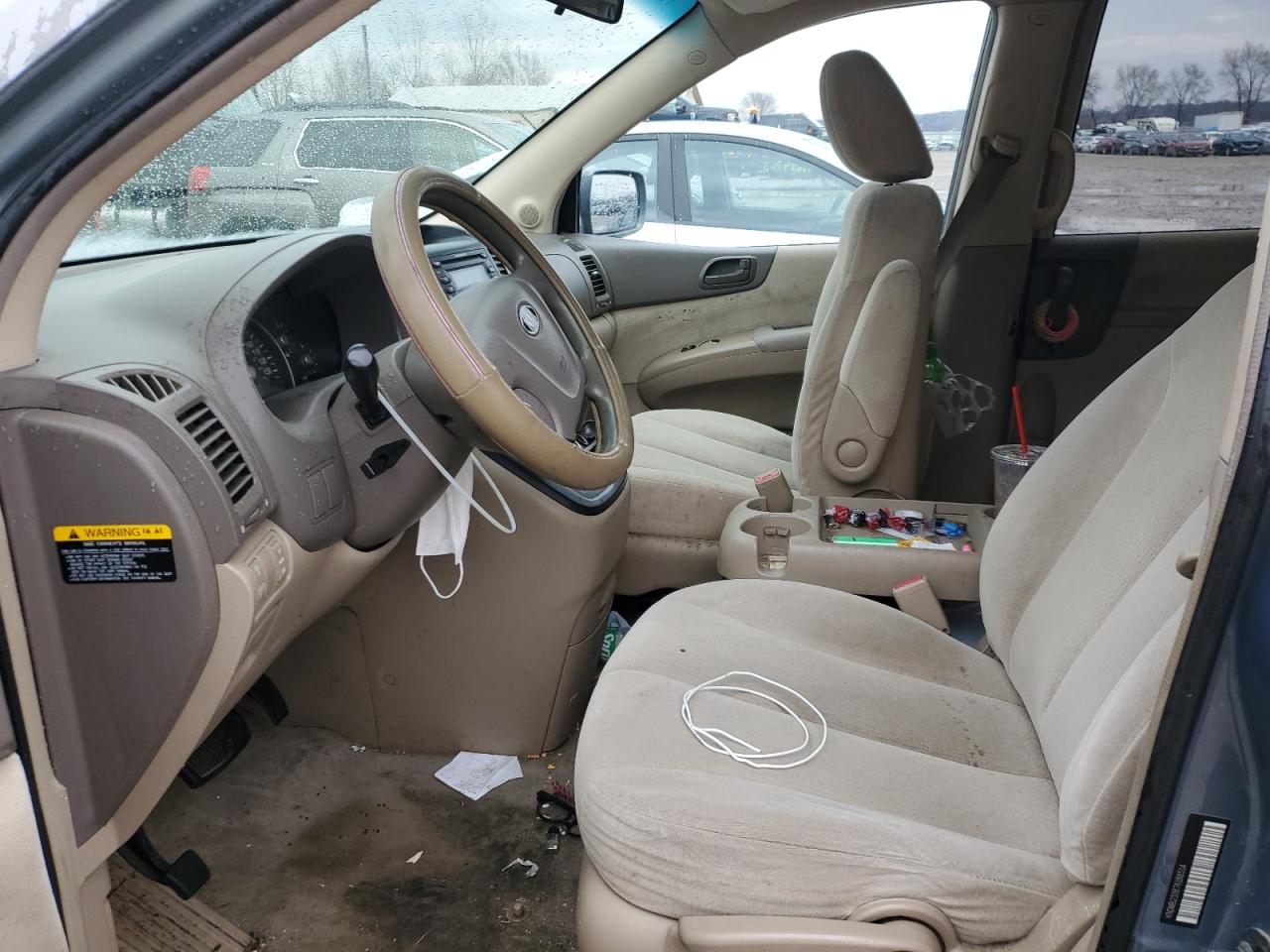 2007 Kia Sedona - Image 7