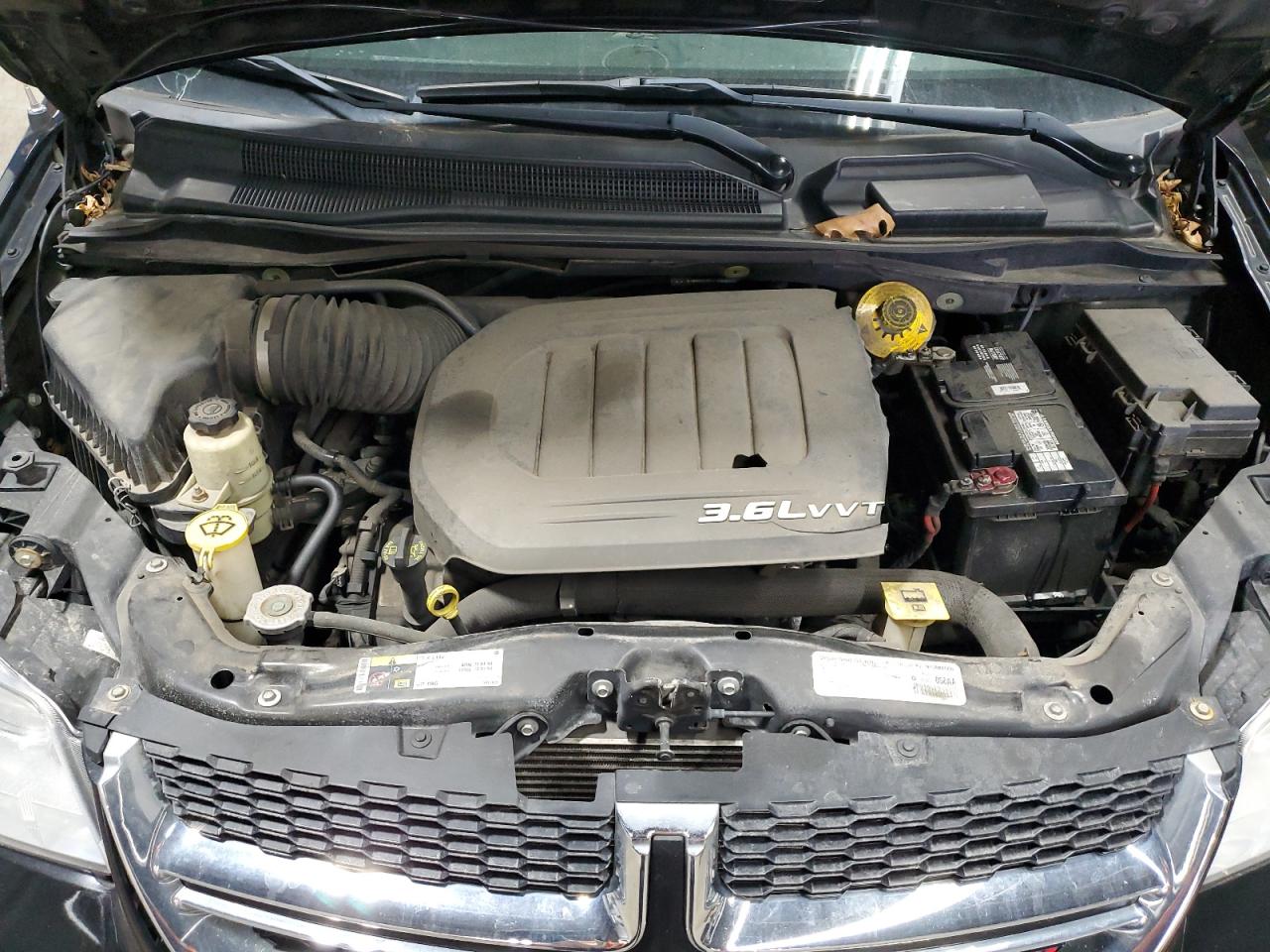 2014 Dodge Caravan - Image 12