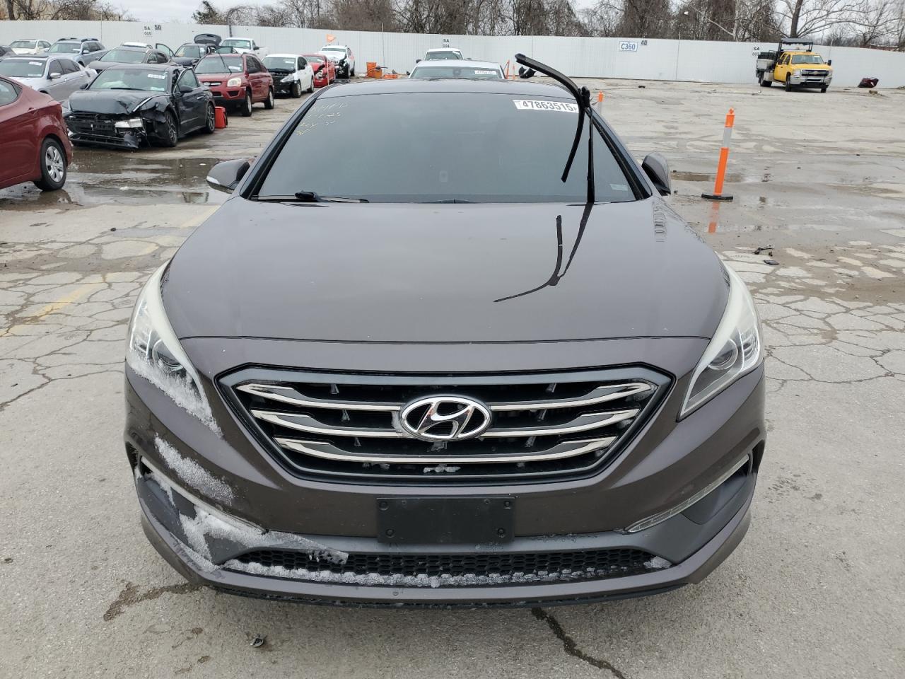 2015 Hyundai Sonata - Image 5
