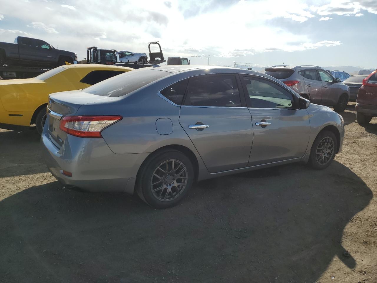 2013 Nissan Sentra - Image 3